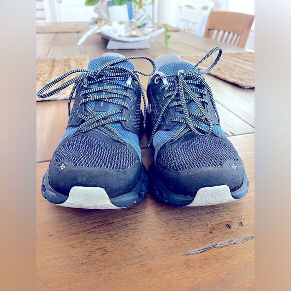 On Running  CLOUDSTRATUS Size W6 Navy Blue Athletic Shoes;GREAT CONDITION! - Picture 15 of 16